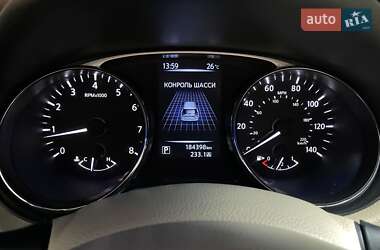 Позашляховик / Кросовер Nissan Rogue 2014 в 