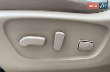 Позашляховик / Кросовер Nissan Rogue 2014 в 