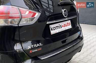 Позашляховик / Кросовер Nissan Rogue 2014 в 