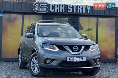 Внедорожник / Кроссовер Nissan Rogue 2016 в Стрые