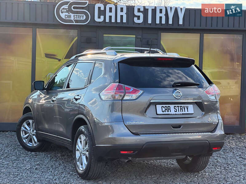 Позашляховик / Кросовер Nissan Rogue 2016 в Стрию