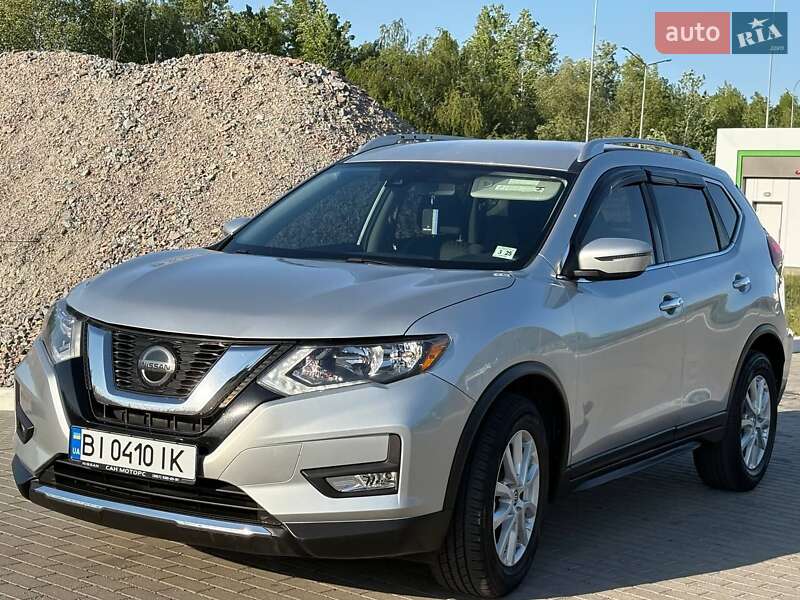 Позашляховик / Кросовер Nissan Rogue 2019 в Полтаві