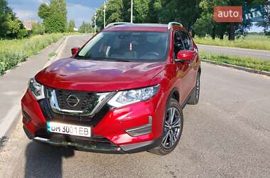 Позашляховик / Кросовер Nissan Rogue 2018 в 