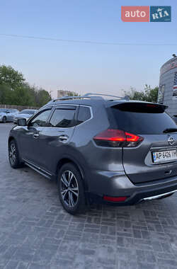 Внедорожник / Кроссовер Nissan Rogue 2017 в 