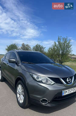 Позашляховик / Кросовер Nissan Rogue 2017 в Чернігові