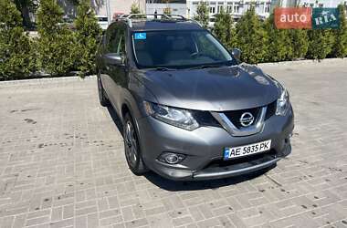 Позашляховик / Кросовер Nissan Rogue 2016 в 