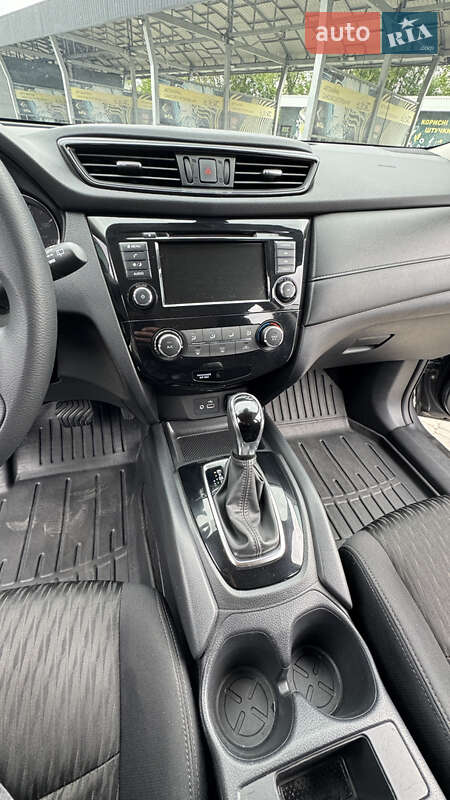 Позашляховик / Кросовер Nissan Rogue 2020 в Києві