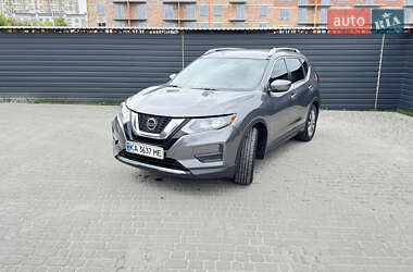 Внедорожник / Кроссовер Nissan Rogue 2020 в Киеве