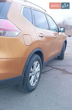 Позашляховик / Кросовер Nissan Rogue 2013 в 
