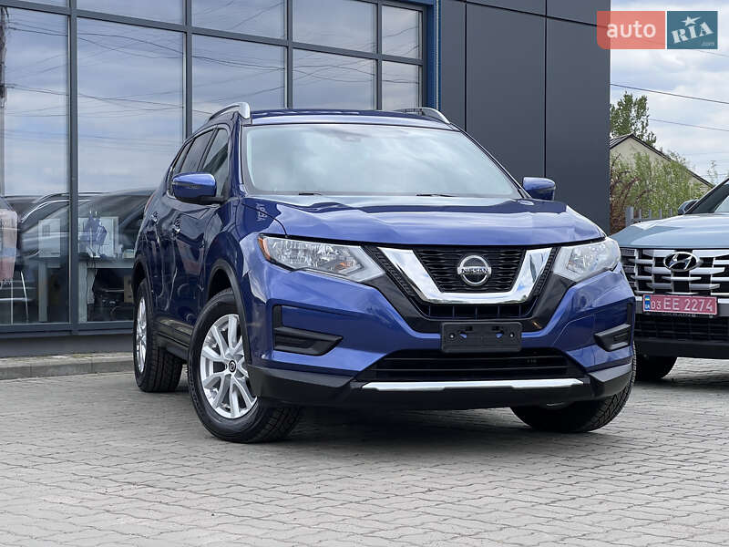 Внедорожник / Кроссовер Nissan Rogue 2020 в 