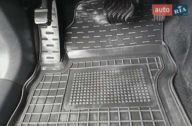 Позашляховик / Кросовер Nissan Rogue 2015 в 