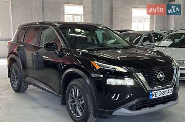 Внедорожник / Кроссовер Nissan Rogue 2020 в 