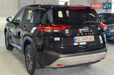 Внедорожник / Кроссовер Nissan Rogue 2020 в 