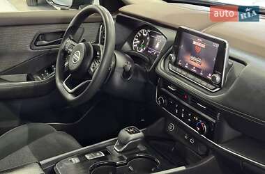 Внедорожник / Кроссовер Nissan Rogue 2020 в 
