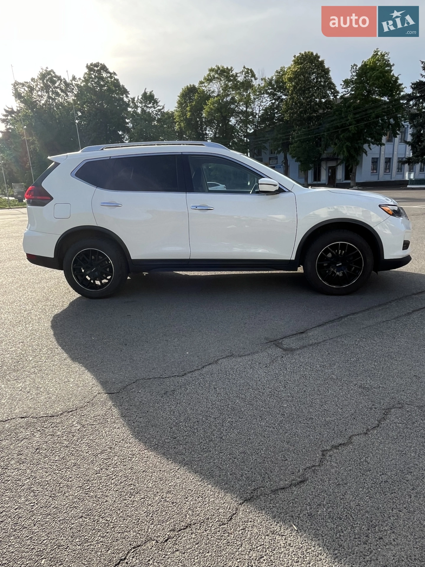 2018 Nissan Rogue - мініатюра 13