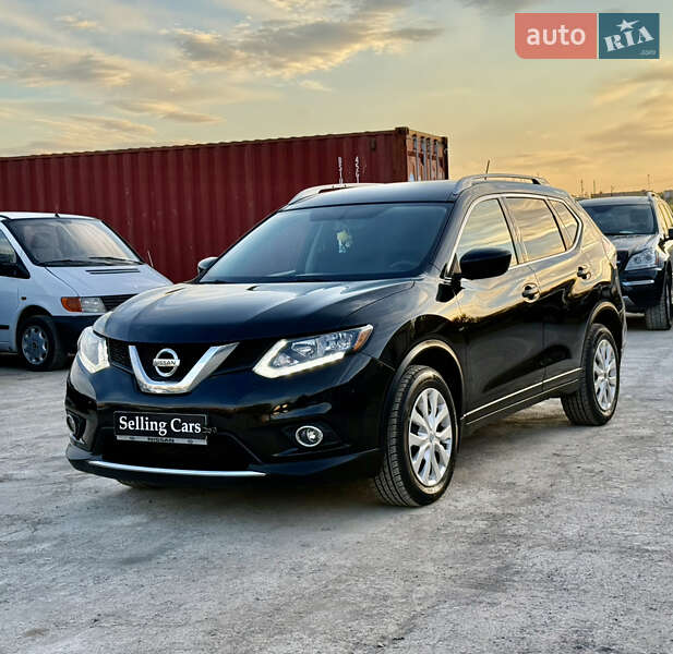 Позашляховик / Кросовер Nissan Rogue 2015 в Рівному
