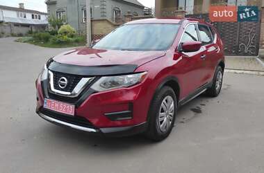 Внедорожник / Кроссовер Nissan Rogue 2017 в Дубно