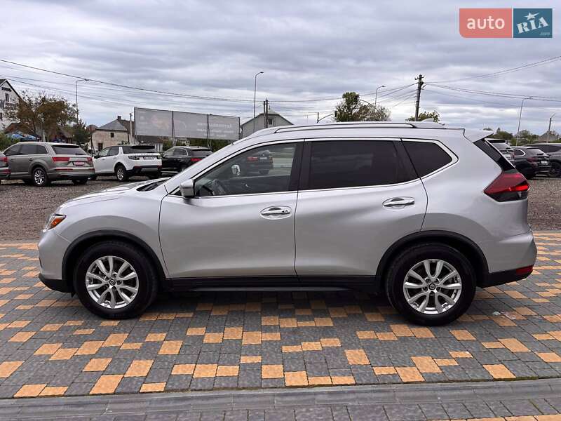 Позашляховик / Кросовер Nissan Rogue 2019 в Львові