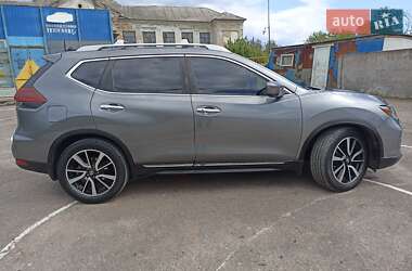 Внедорожник / Кроссовер Nissan Rogue 2019 в 