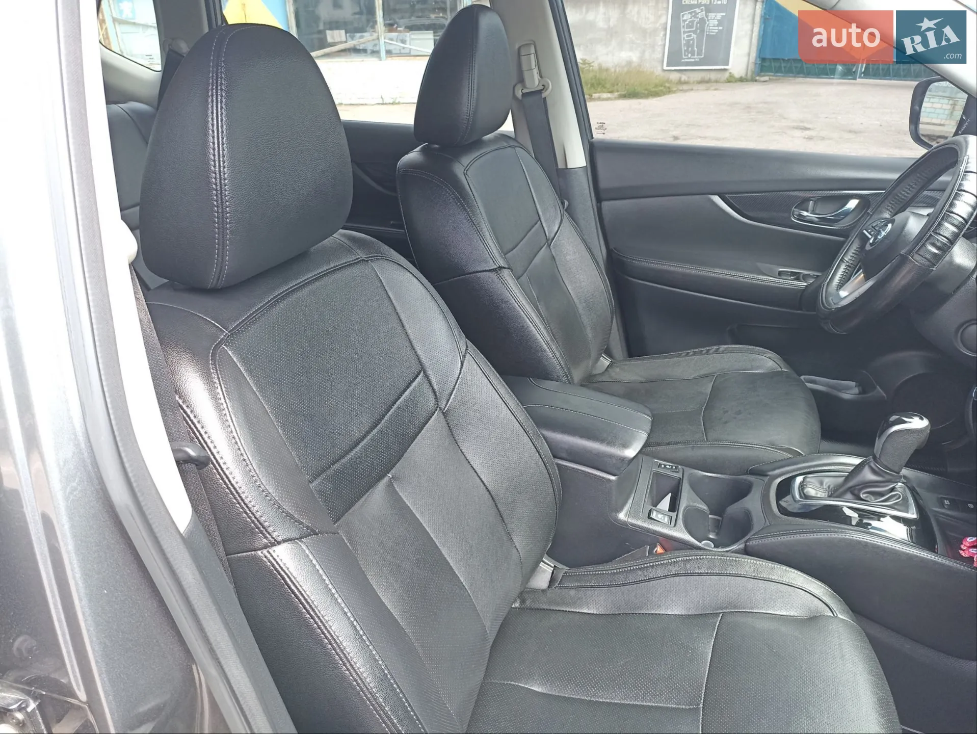 2019 Nissan Rogue - мініатюра 25