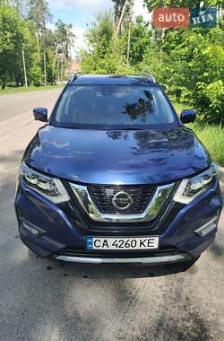 Позашляховик / Кросовер Nissan Rogue 2017 в Черкасах