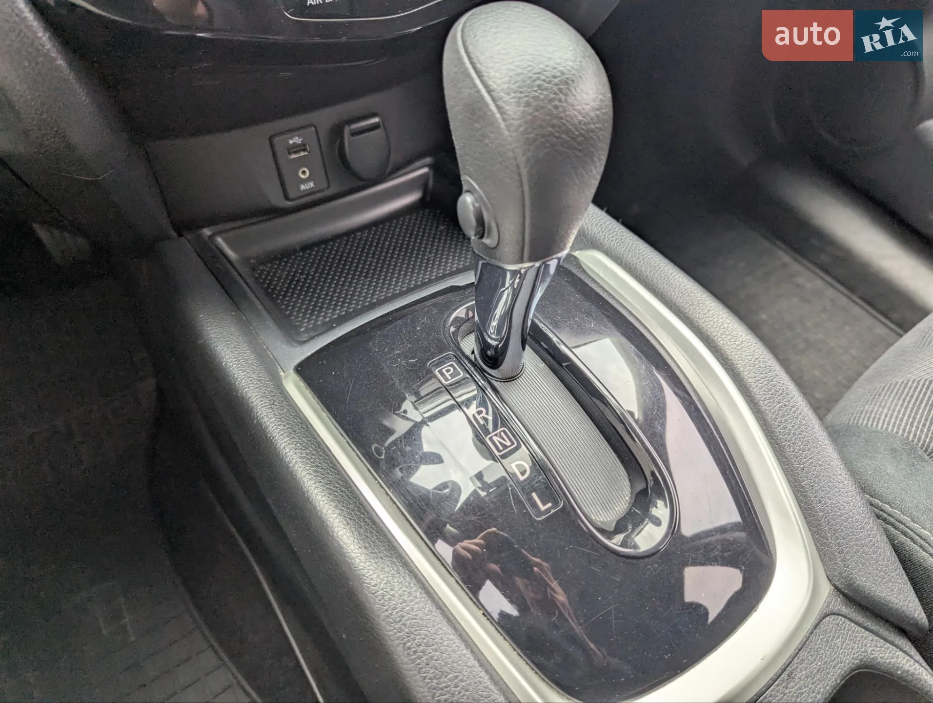 2016 Nissan Rogue - мініатюра 14