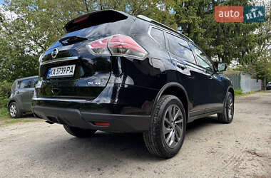 Позашляховик / Кросовер Nissan Rogue 2016 в 