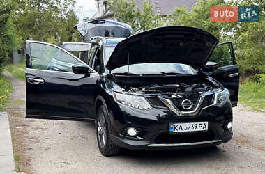 Позашляховик / Кросовер Nissan Rogue 2016 в 