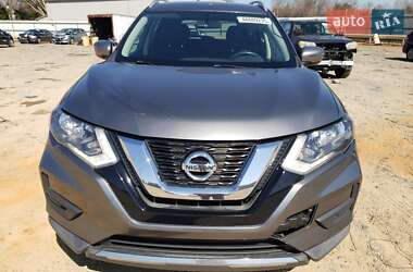 Внедорожник / Кроссовер Nissan Rogue 2017 в Львове