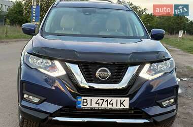 Внедорожник / Кроссовер Nissan Rogue 2019 в 