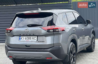 Позашляховик / Кросовер Nissan Rogue 2021 в 