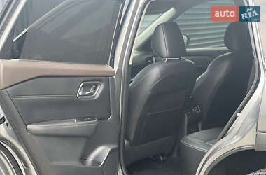 Позашляховик / Кросовер Nissan Rogue 2021 в 