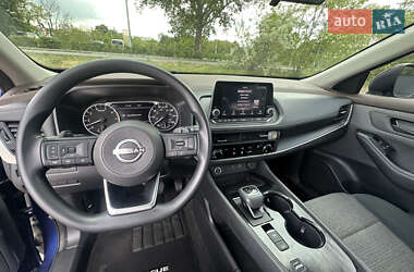 Позашляховик / Кросовер Nissan Rogue 2022 в 