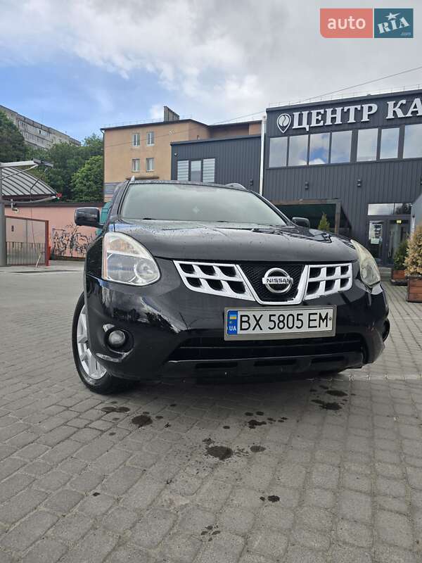 Nissan Rogue 2011