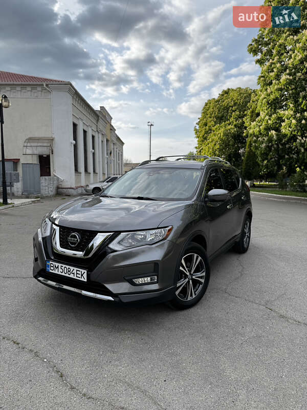 Внедорожник / Кроссовер Nissan Rogue 2019 в 
