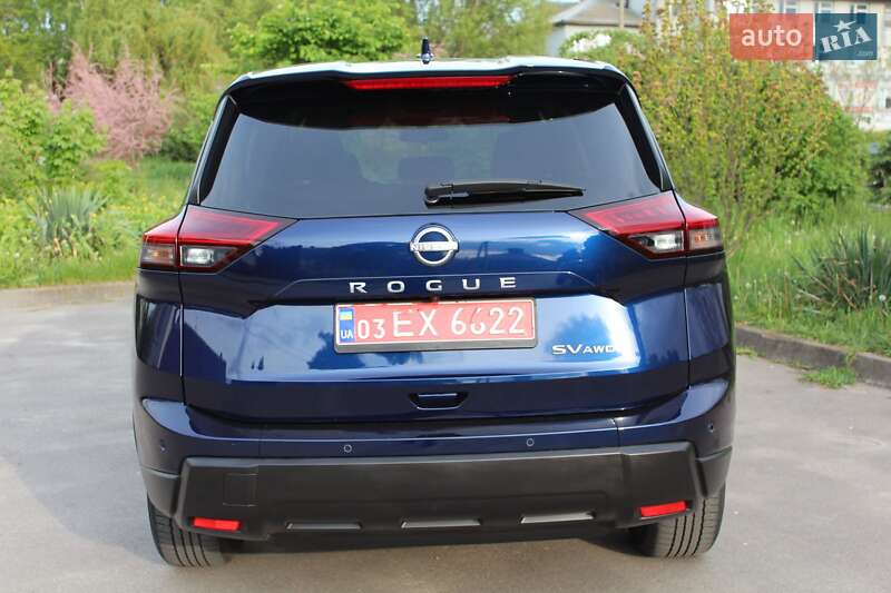 Позашляховик / Кросовер Nissan Rogue 2024 в Рівному
