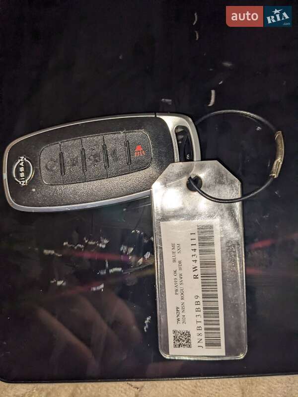 Позашляховик / Кросовер Nissan Rogue 2024 в Рівному