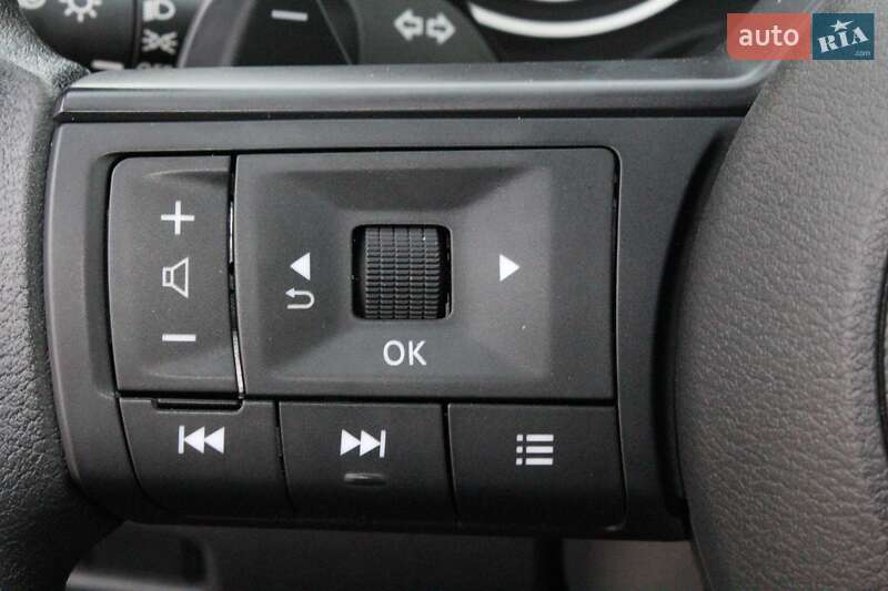 Позашляховик / Кросовер Nissan Rogue 2024 в Рівному