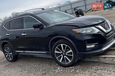 Позашляховик / Кросовер Nissan Rogue 2018 в Рівному