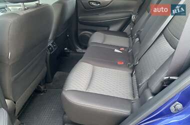 Позашляховик / Кросовер Nissan Rogue 2019 в 
