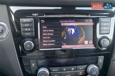 Позашляховик / Кросовер Nissan Rogue 2019 в 