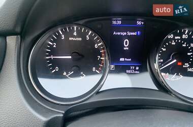 Позашляховик / Кросовер Nissan Rogue 2019 в 