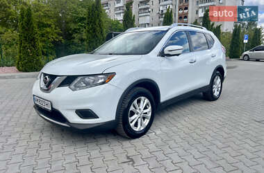 Внедорожник / Кроссовер Nissan Rogue 2016 в Житомире