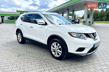 Внедорожник / Кроссовер Nissan Rogue 2016 в 