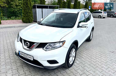 Внедорожник / Кроссовер Nissan Rogue 2016 в 
