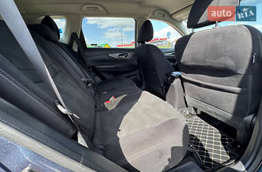 Внедорожник / Кроссовер Nissan Rogue 2014 в 