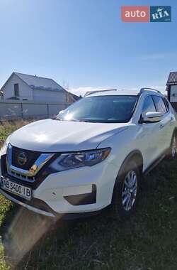 Позашляховик / Кросовер Nissan Rogue 2018 в 