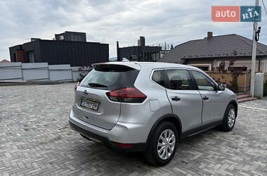 Внедорожник / Кроссовер Nissan Rogue 2018 в 