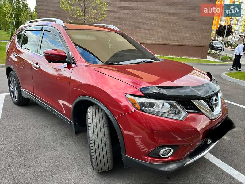 Позашляховик / Кросовер Nissan Rogue 2016 в Чернігові