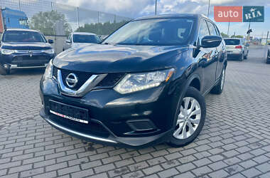 Позашляховик / Кросовер Nissan Rogue 2015 в Львові